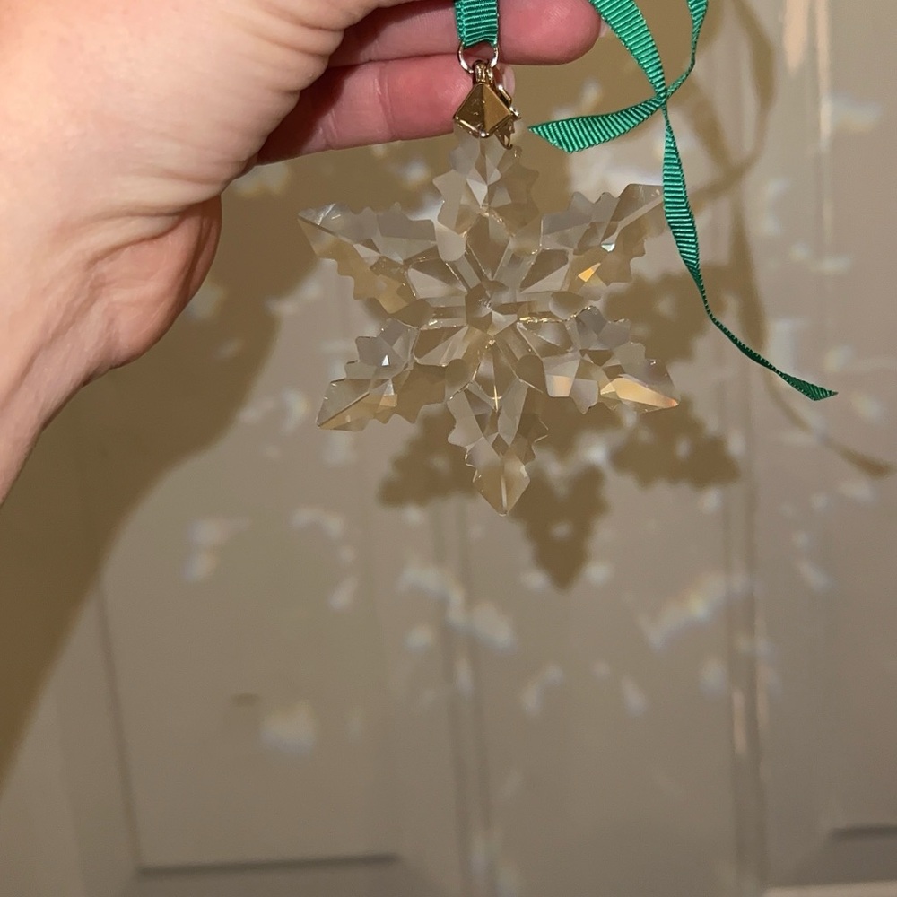 Swarovski Annual Edition Ornament 2024 - Picture 3 of 7